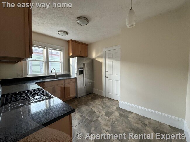 Foto del edificio - 65 Conwell Ave