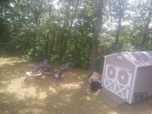 Building Photo - 42 Eriboll Ln