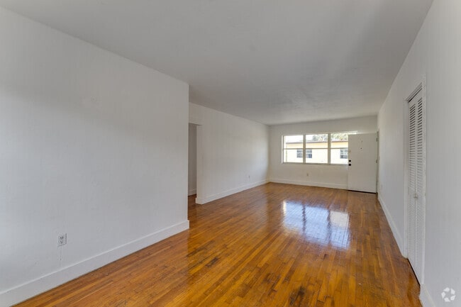 Foto del interior - 160 S Shore Dr