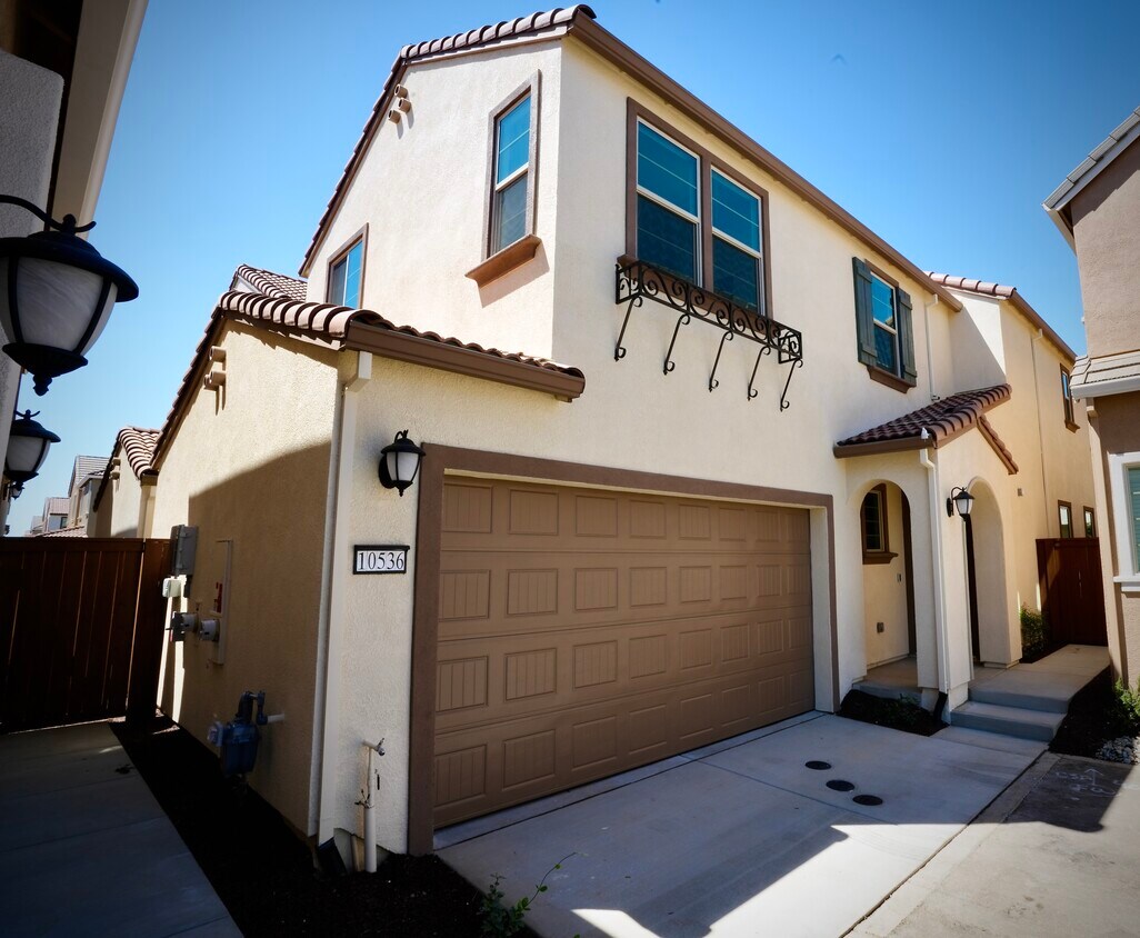 Foto principal - 10536 Trill Wy