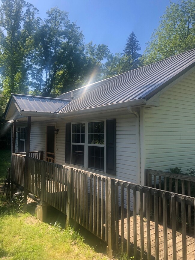 Building Photo - 50 Florida Ave