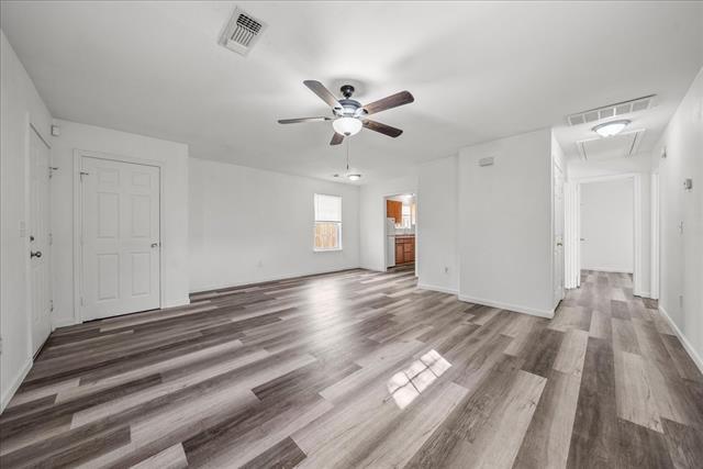 Building Photo - 212 N Wood St