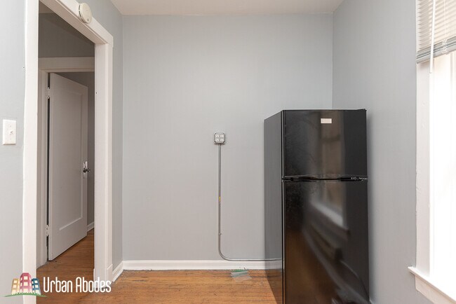 Foto del edificio - 3261 W Wrightwood Ave