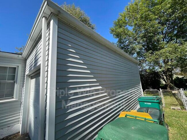 Foto del edificio - 1205 Nectar Dr