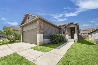 Building Photo - 181 Lake Gln