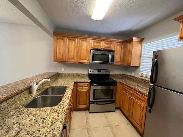 Building Photo - 1700 Windorah Way