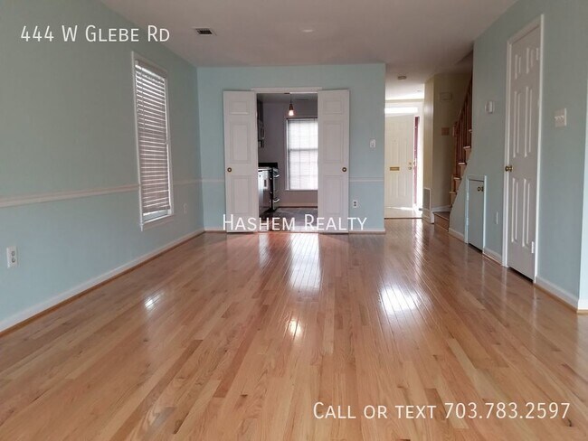 Building Photo - Welcome to Your Dream Home - A Gorgeous 3B...
