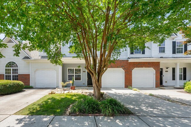 Building Photo - 2415 Clock Face Ct