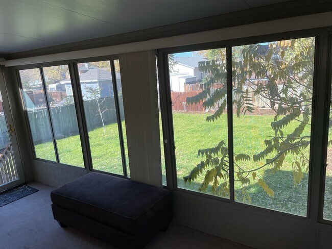 Foto del edificio - $500 Move In Incentive! READY TO MOVE IN.....