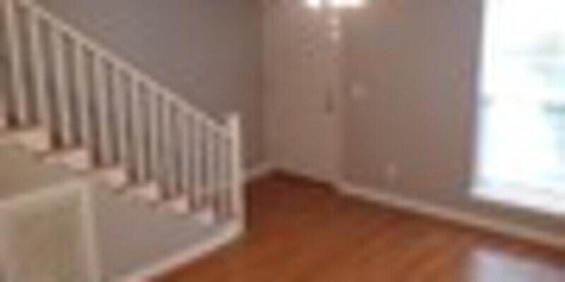 Primary Photo - 211 Cliftview Dr