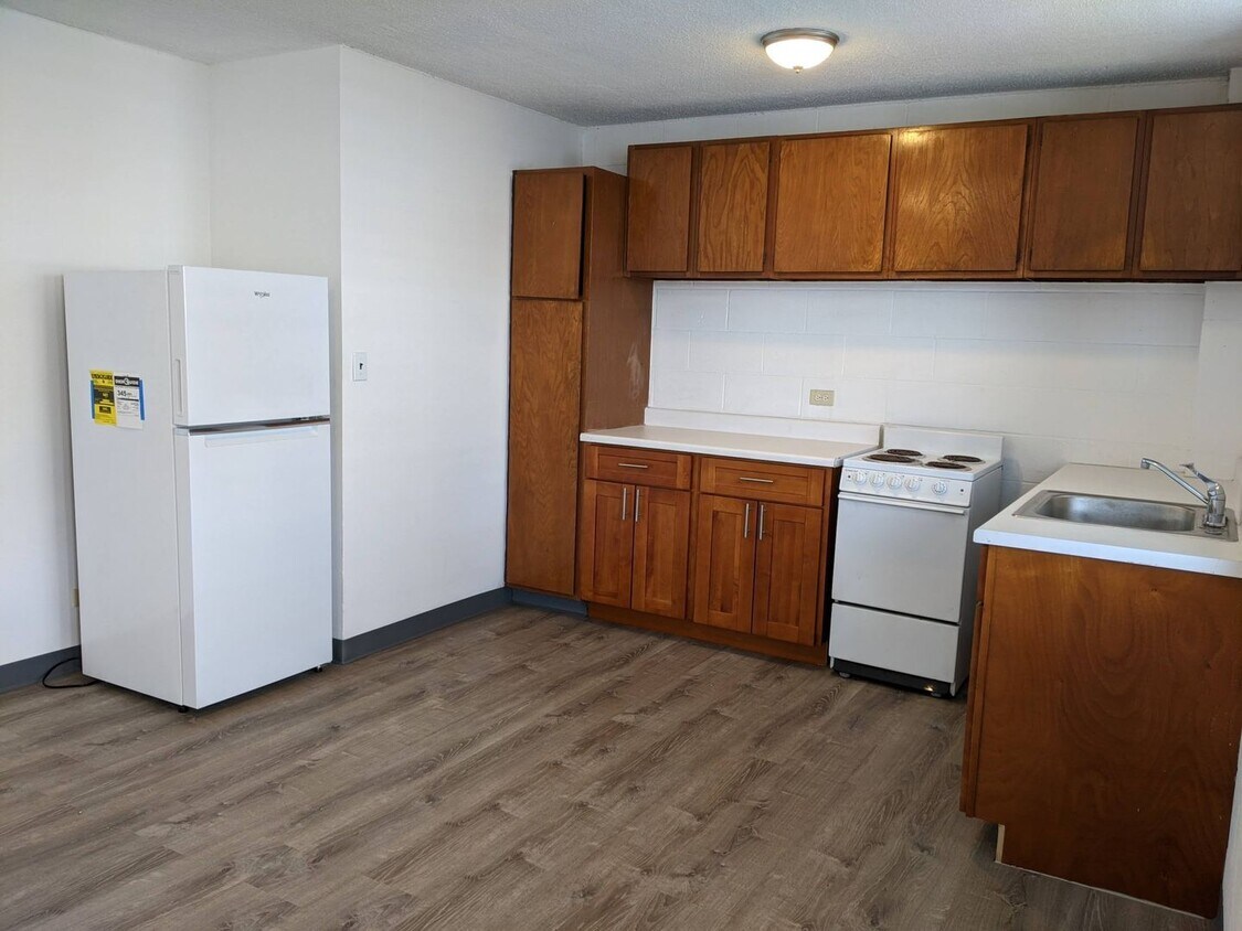 Primary Photo - Kapalama - 1/1/1 - $1,250 - Hale Umi