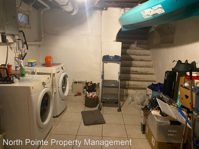 Foto del edificio - 5 br, 2 bath House - 331 W Lemon St