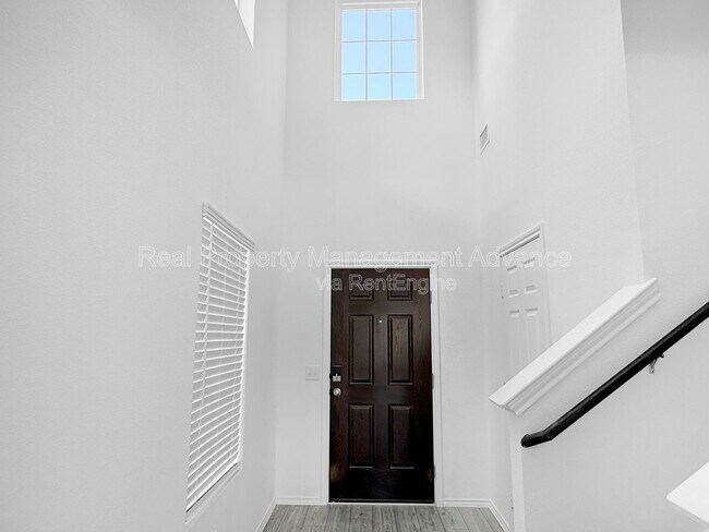 Foto del edificio - 846 Breakwater Dr