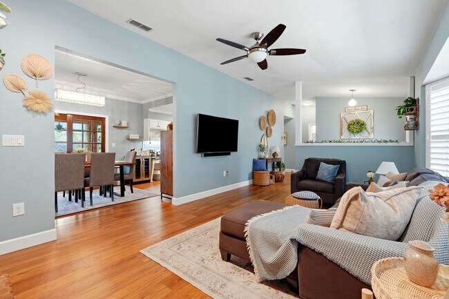 Foto del edificio - 1619 SW 75th Terrace