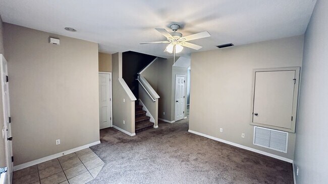 Foto del edificio - Elegant 2 Master Suite Townhome with Disne...
