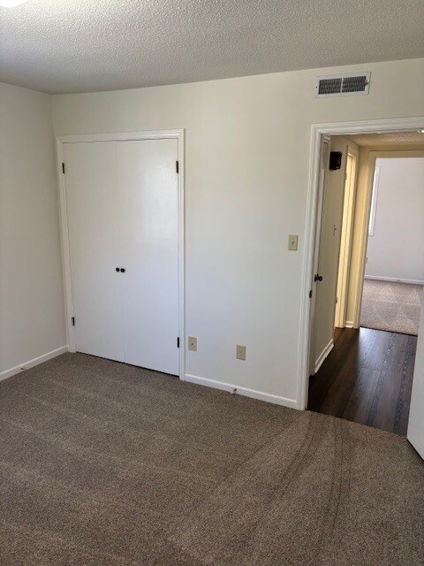 Foto del edificio - 208 Maple St