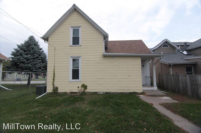 Foto del edificio - 3 br, 1 bath House - 1645 W 17th St.