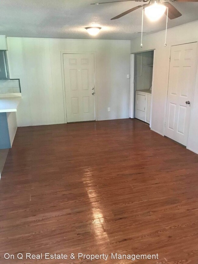 Foto del edificio - 3 br, 2 bath House - 214 Cherry