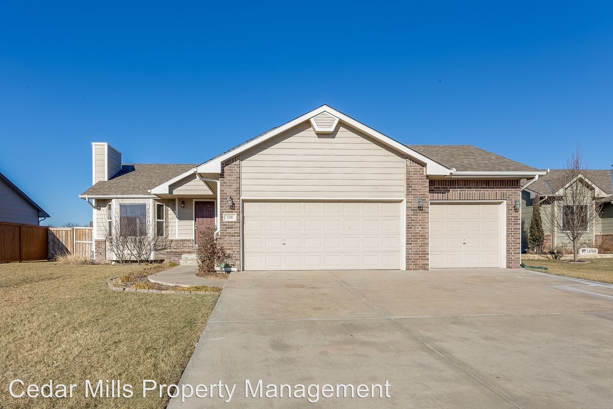 220 W Capstone Ct, Andover, KS 67002 House Rental in Andover, KS