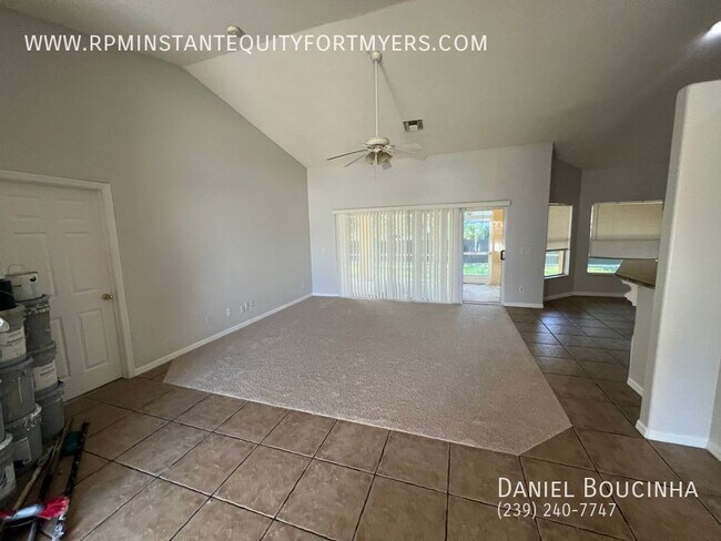 Foto del edificio - Spacious 4BR/3BA Home with Open Floor Plan