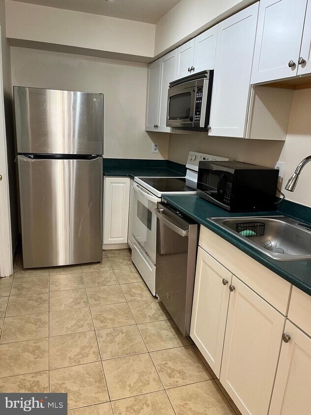 Foto principal - 9683 Hagel Cir