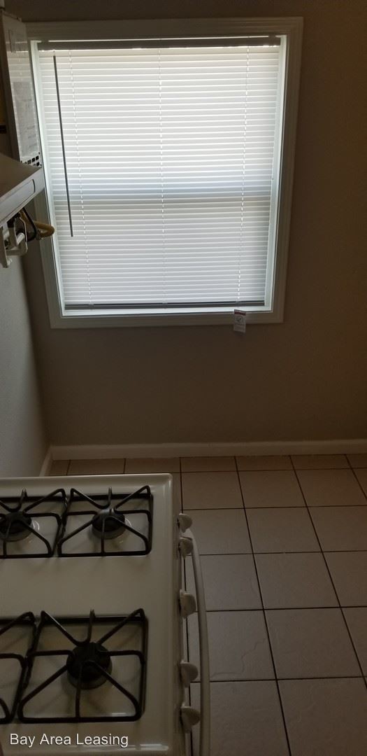 Foto del edificio - Studio, 1 bath Apartment - 1000 18th St