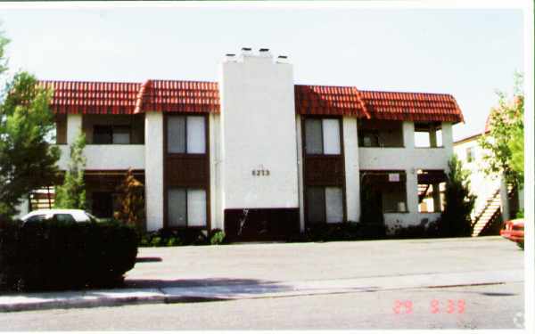 Building Photo - 6213 Bellota Dr