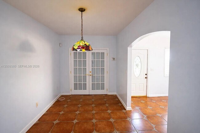 Foto del edificio - 2544 SW 20th St