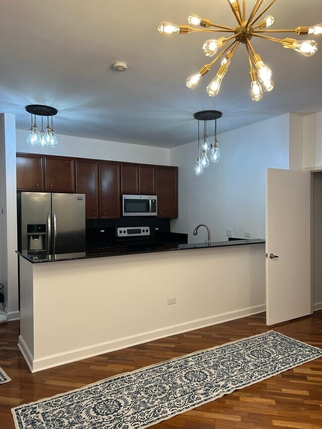 Foto del edificio - 1322 S Prairie Ave