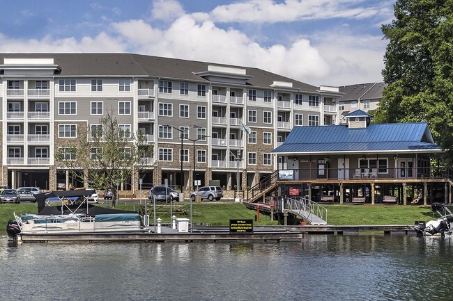 Building Photo - Residence at Tailrace Marina