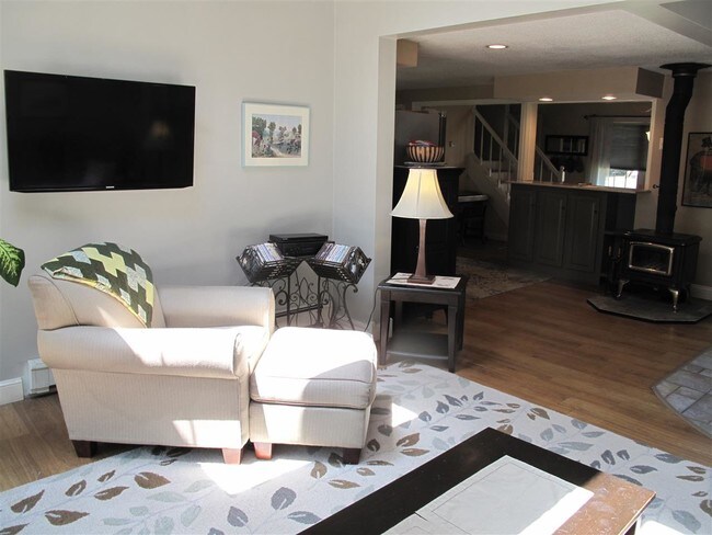 Foto del edificio - 59 Fairview Dr