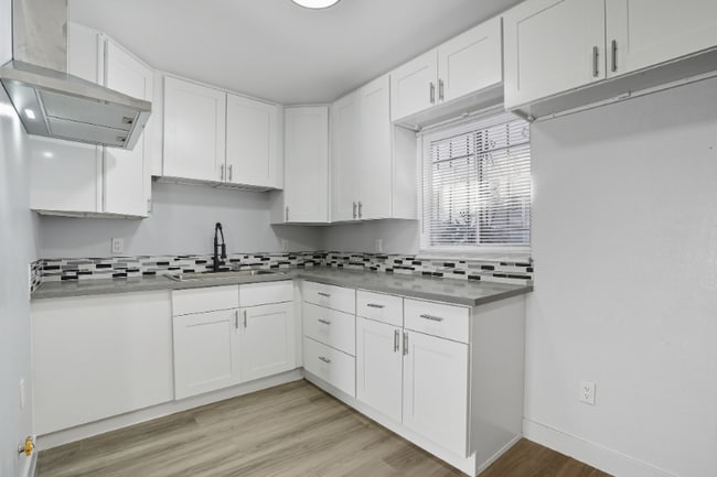 Building Photo - 4710 St Elmo Dr