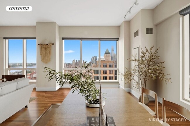 Building Photo - 350 W 42nd St