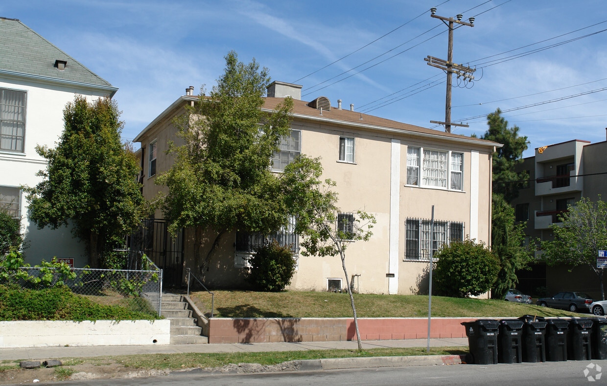Building Photo - 3219-3221 James M Wood Blvd