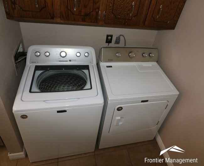 Building Photo - 2607 Rogers Blvd