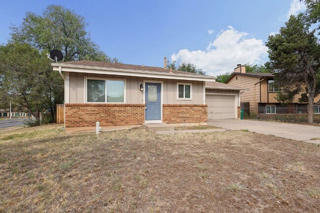 Foto del edificio - 2390 Middleton Ct