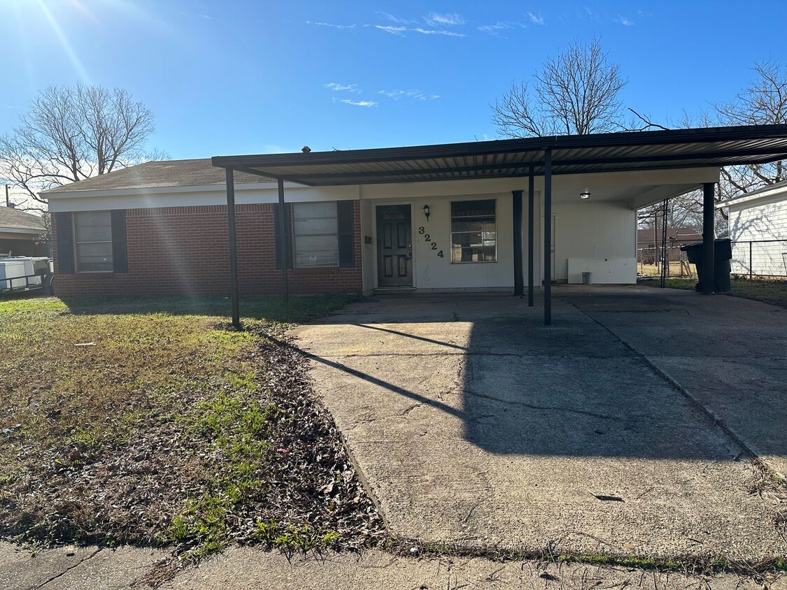 Primary Photo - Cute 3 bedroom, 1 Bathroom in South Bossier