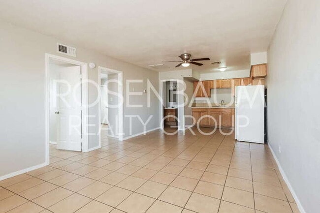 Building Photo - 2747 E Chipman Rd