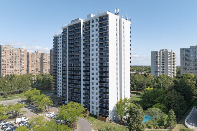 Photo du bâtiment - 125 Bamburgh Circle