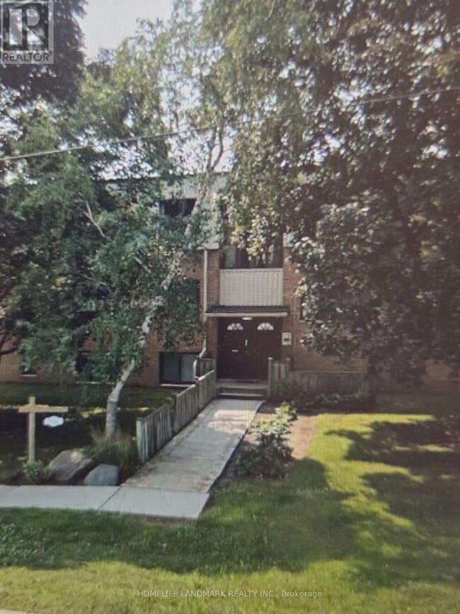 Building Photo - 136 Scanlon Ave