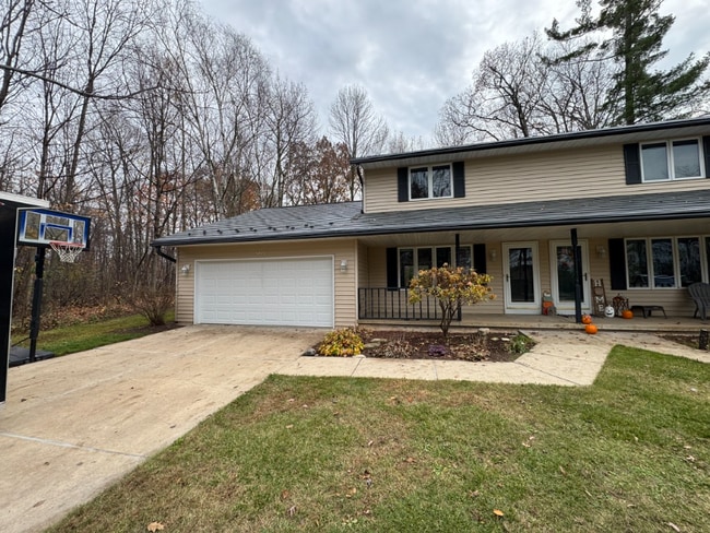 Building Photo - 6228 Tielens Rd