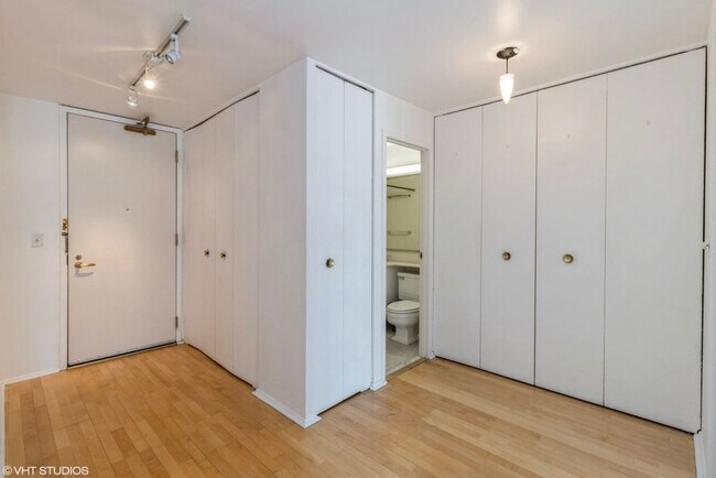 Foto del edificio - 400 E Randolph St