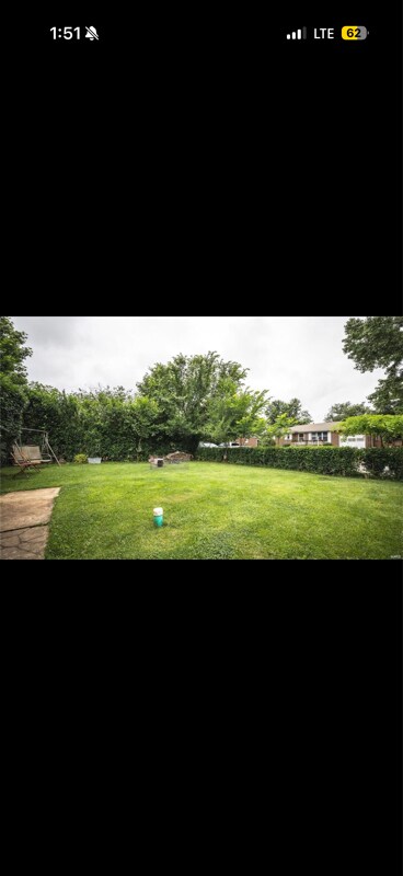 Foto del edificio - 115 Hull Dr