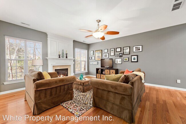 Building Photo - 10306 Blakeney Preserve Dr