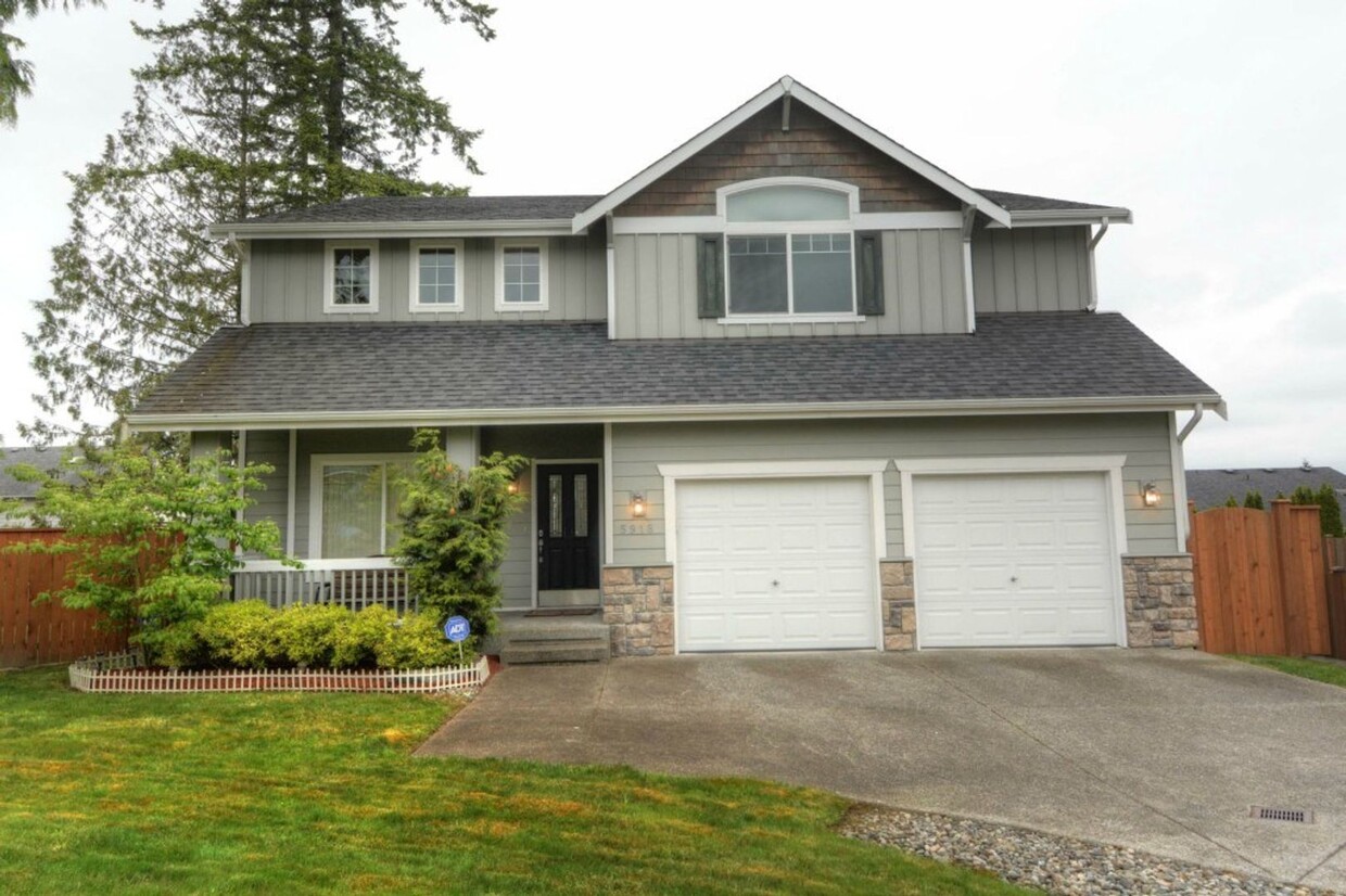 Foto principal - 4 Bed 2 Bath 2 Car Garage SFR in Marysville