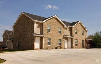 Building Photo - 2276 McCormick Lane