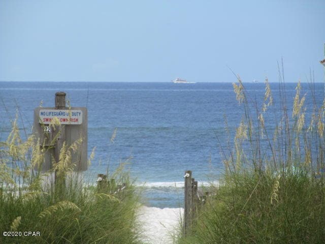 Building Photo - 8524 Surf Dr