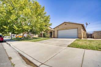 Building Photo - 45444 Spahn Ln