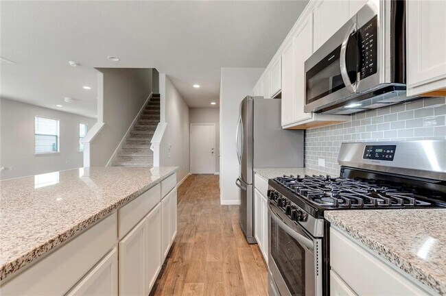 Foto del edificio - 14505 Frankel Loop