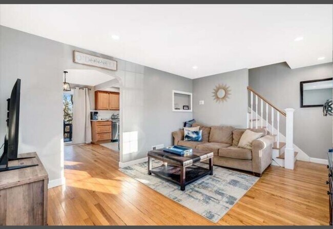 Foto del edificio - 90 Harold St